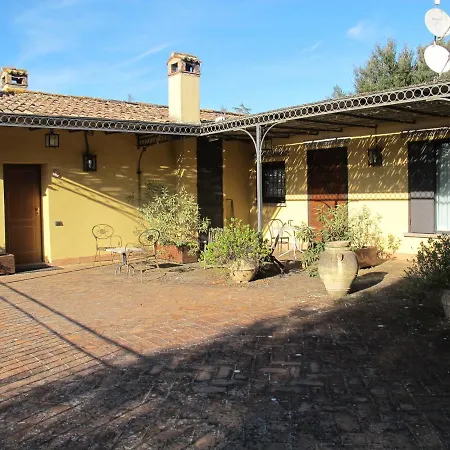 Agriturismo Scuderie Della Contea Sutri Exterior photo