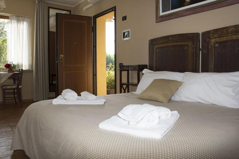 Scuderie Della Contea Apartment